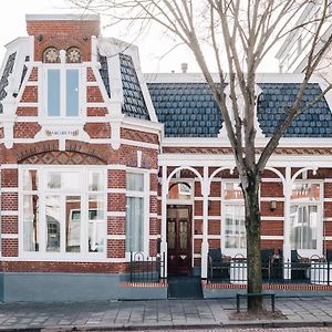 Zeestraat @Amsterdam Beach